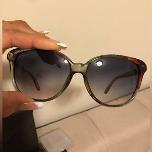 Gucci authentic sunglasses